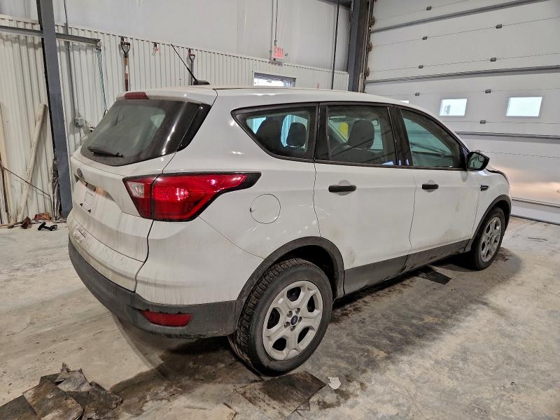 Photo 3 from auction – 2019 FORD ESCAPE with VIN 1FMCU0F77KUB60180