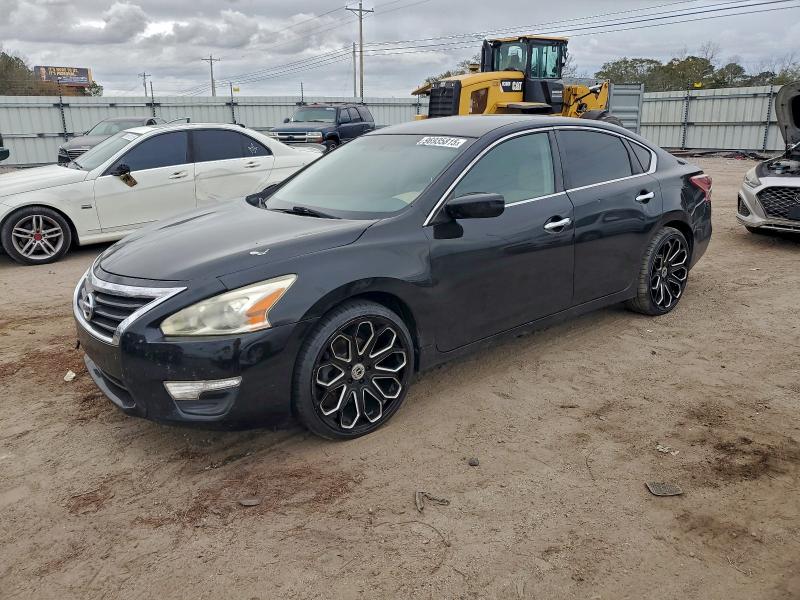NISSAN ALTIMA 2.5 2013 z numerem VIN 1N4AL3AP2DC159685 - Zdjęcie z aukcji
