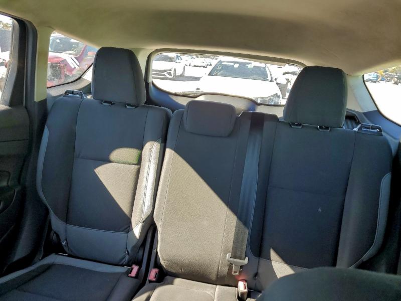Photo 10 from auction – 2015 FORD ESCAPE S with VIN 1FMCU0F77FUC30945