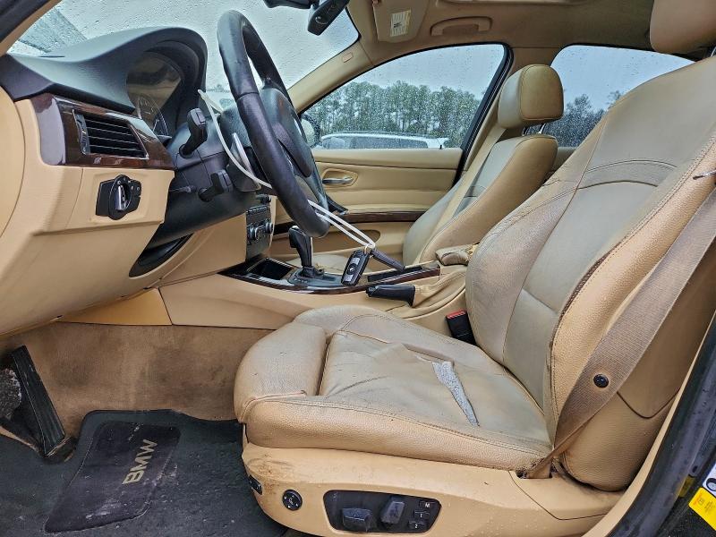 Photo 7 from auction – 2011 BMW 328 I with VIN WBAPH7C59BE680426