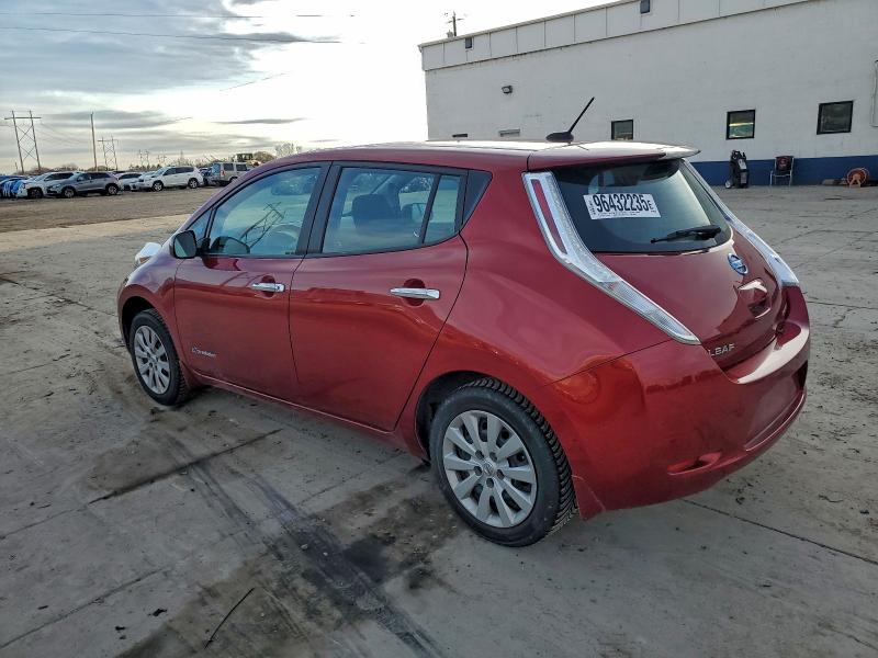 Zdjęcie 2 z aukcji – 2015 NISSAN LEAF S z VIN 1N4AZ0CP3FC301829