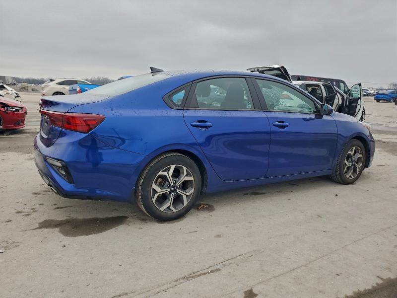 Photo 3 from auction – 2020 KIA FORTE FE with VIN 3KPF24AD8LE224108