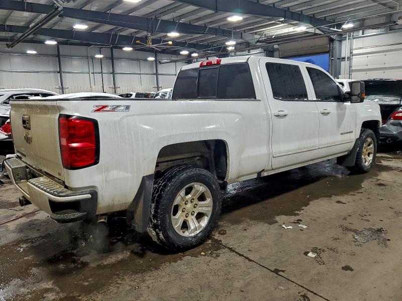 Photo 3 from auction – 2017 CHEVROLET SILVERADO with VIN 1GCUKREC1HF108042