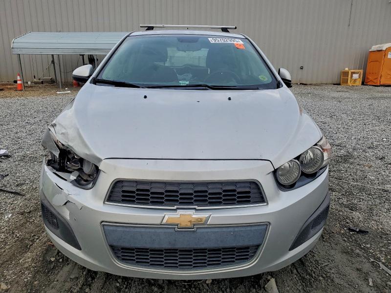 Photo 5 from auction – 2012 CHEVROLET SONIC LT with VIN 1G1JC6SH5C4153383