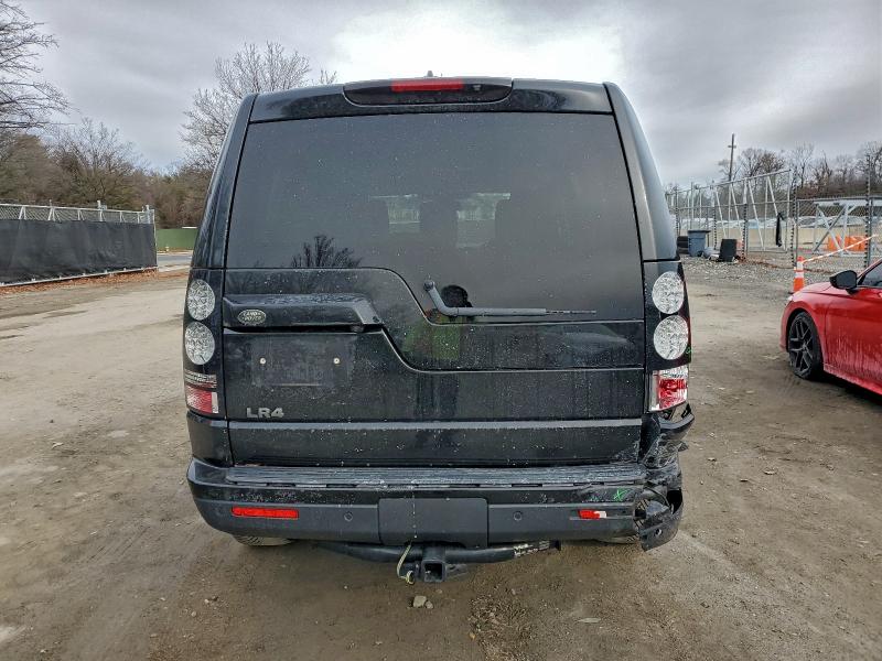 Photo 6 from auction – 2015 LAND ROVER LR4 with VIN SALAC2V66FA764998