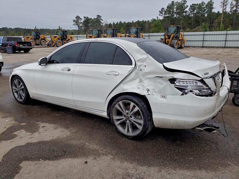 Photo 2 from auction – 2018 MERCEDES-BENZ C with VIN WDDWF4JB2JR390134