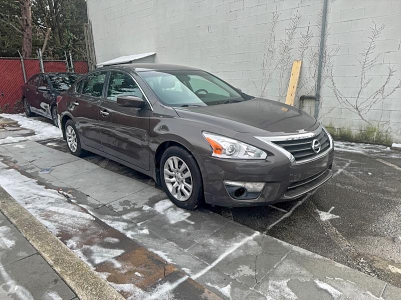 NISSAN ALTIMA 2.5 2015 with VIN 1N4AL3AP2FC462386 - Photo from auction