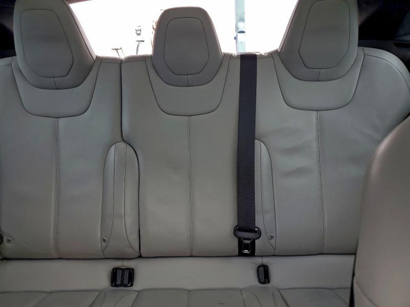Photo 10 from auction – 2016 TESLA MODEL S with VIN 5YJSA1E1XGF131249