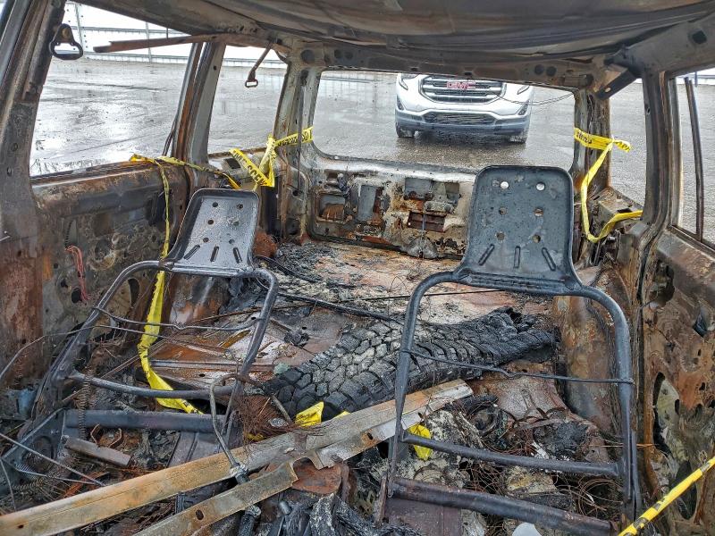 Photo 10 from auction – 2000 JEEP CHEROKEE S with VIN 1J4FF48S9YL151932
