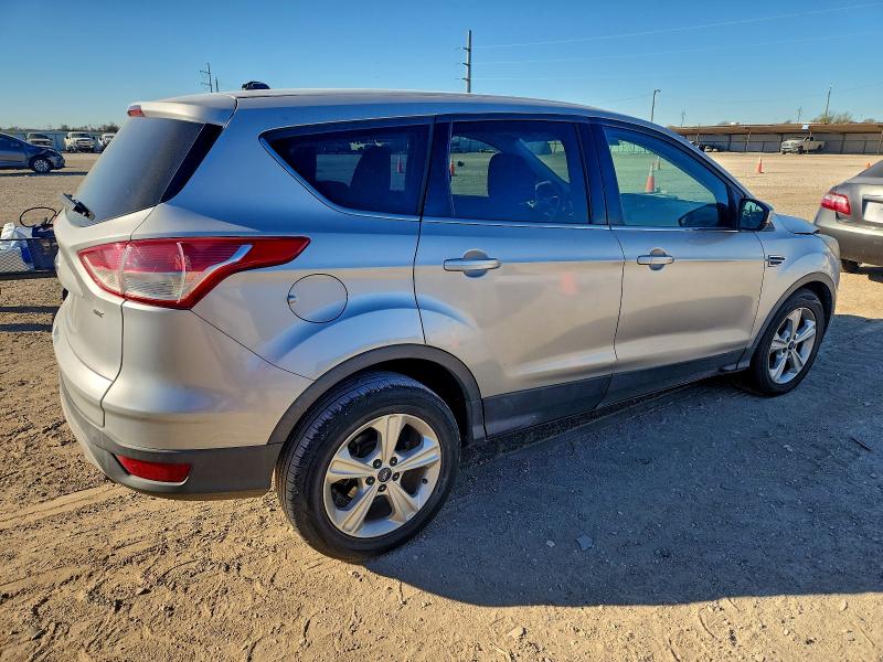 Photo 3 from auction – 2015 FORD ESCAPE SE with VIN 1FMCU0G77FUC78637