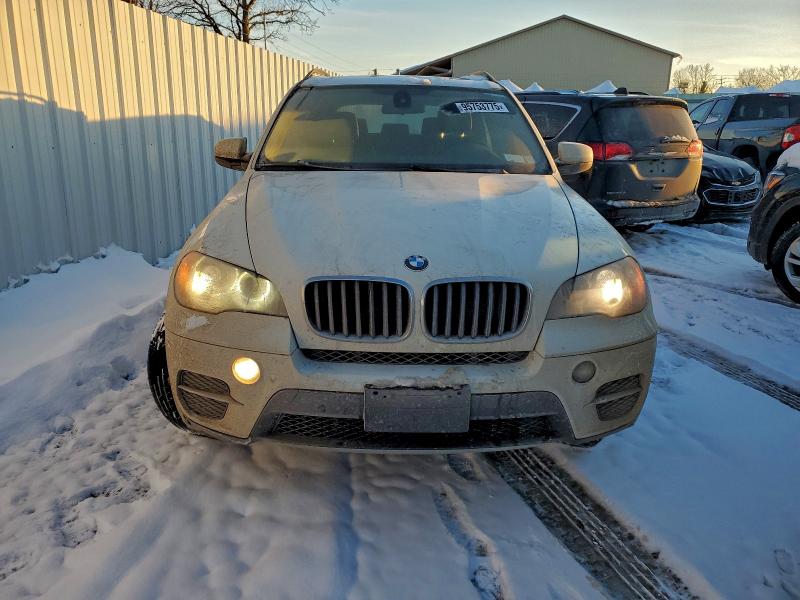 Photo 5 from auction – 2013 BMW X5 with VIN 5UXZV4C52D0E14055