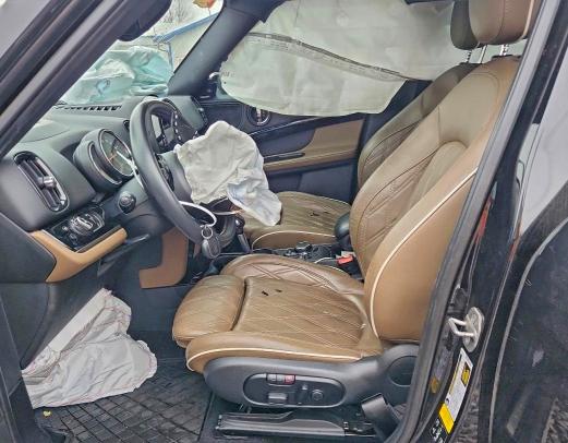 Photo 7 from auction – 2019 MINI COOPER S C with VIN WMZYT5C52K3J88715