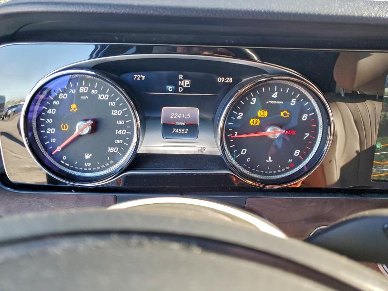 Photo 9 from auction – 2017 MERCEDES-BENZ E 300 with VIN WDDZF4JB6HA024053