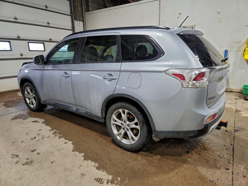 Photo 2 from auction – 2015 MITSUBISHI OUTLANDER with VIN JA4AZ3A34FZ004734