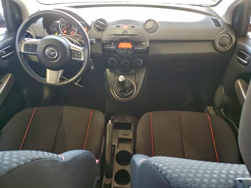 Photo 8 from auction – 2011 MAZDA MAZDA2 with VIN JM1DE1HY8B0110056