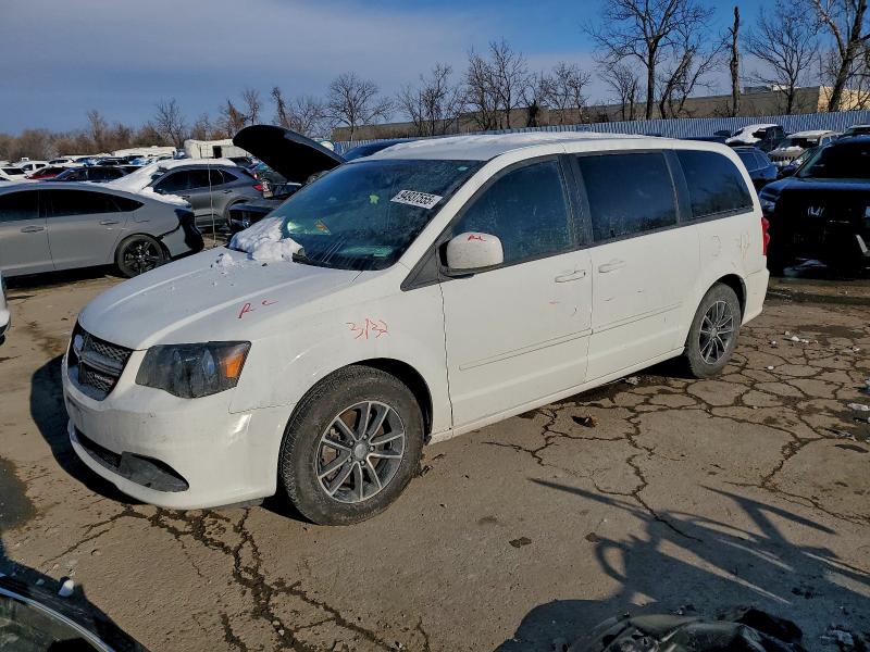 DODGE GRAND CARA 2017 with VIN 2C4RDGBG7HR549887 - Photo from auction