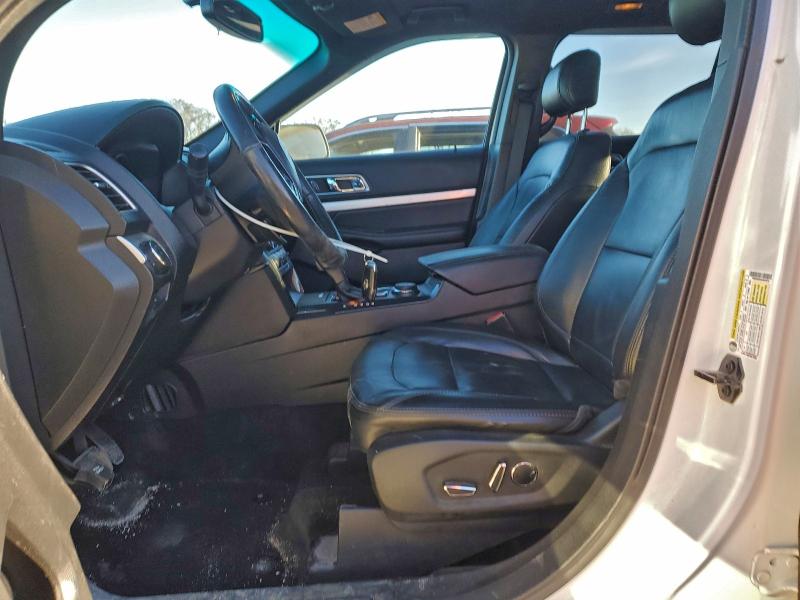 Photo 7 from auction – 2016 FORD EXPLORER X with VIN 1FM5K8D80GGB59838