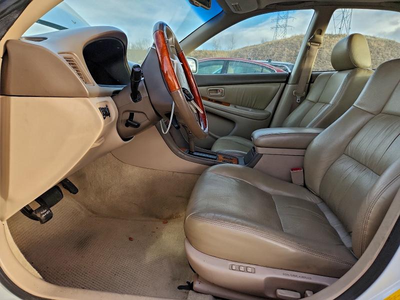 Photo 7 from auction – 2000 LEXUS ES 300 with VIN JT8BF28G7Y0283530