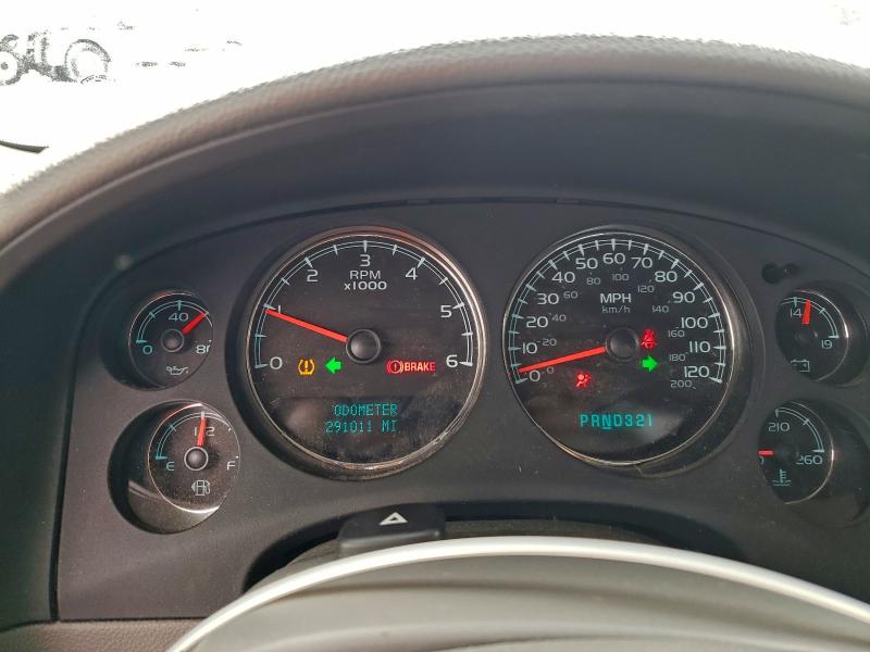 Photo 9 from auction – 2008 GMC YUKON with VIN 1GKFK13058R240131