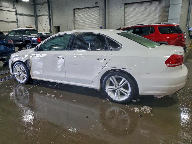 Photo 2 from auction – 2014 VOLKSWAGEN PASSAT SE with VIN 1VWBN7A34EC013767