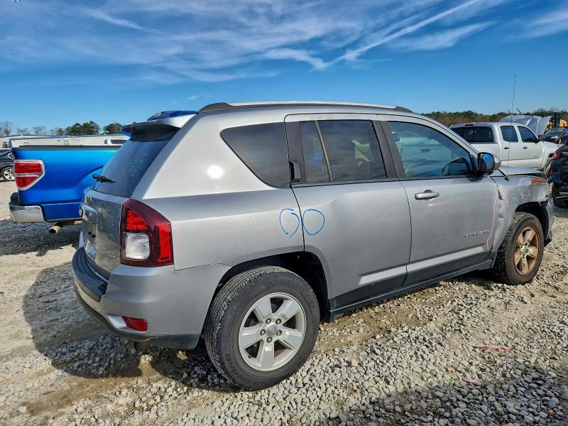 Photo 3 from auction – 2016 JEEP COMPASS LA with VIN 1C4NJCEB8GD764969
