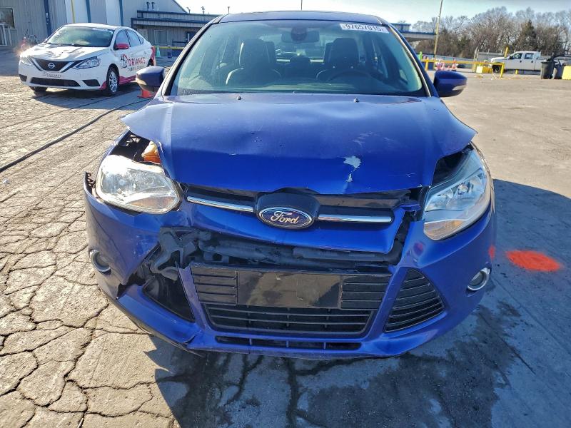 Photo 5 from auction – 2012 FORD FOCUS SEL with VIN 1FAHP3M25CL420096