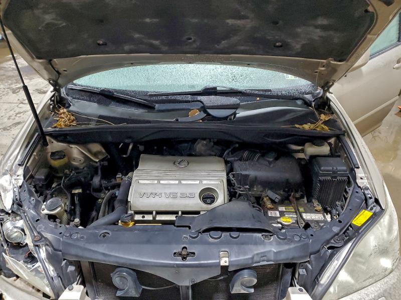 Photo 12 from auction – 2005 LEXUS RX with VIN 2T2HA31U85C064878