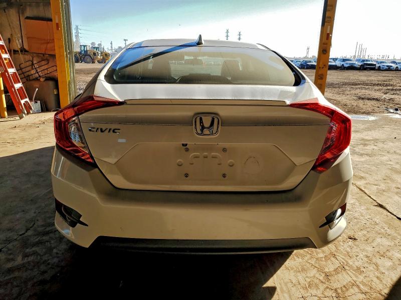 Photo 6 from auction – 2017 HONDA CIVIC EX with VIN 19XFC1F36HE023567