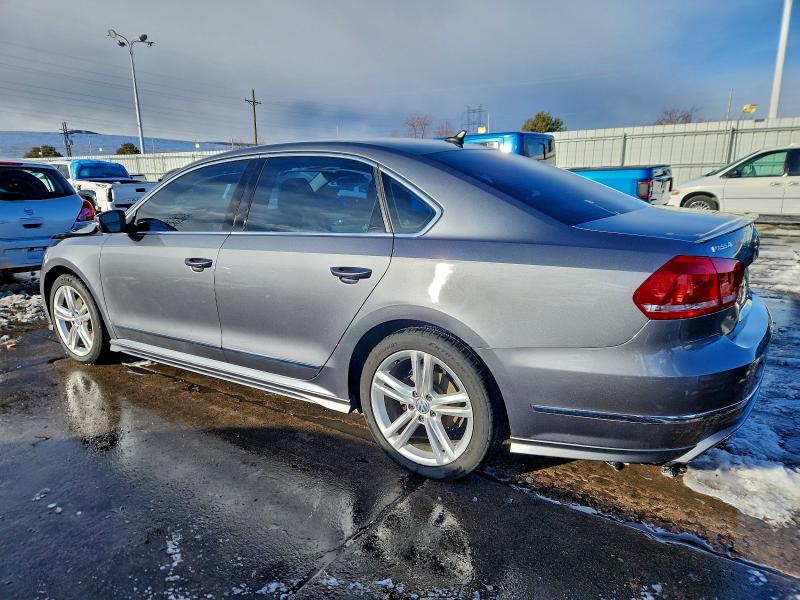 Photo 2 from auction – 2015 VOLKSWAGEN PASSAT SEL with VIN 1VWCM7A30FC024788