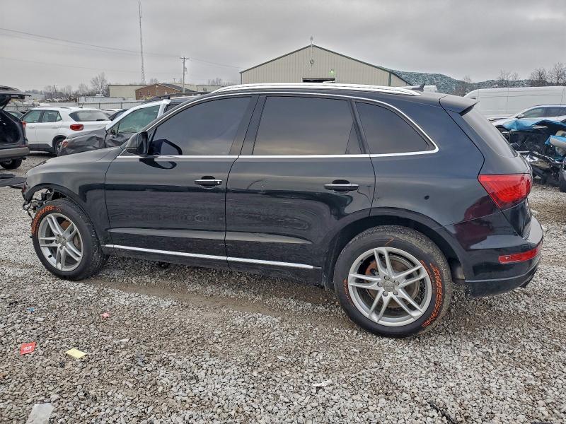 Photo 2 from auction – 2017 AUDI Q5 PREMIUM with VIN WA1C2AFP1HA098179