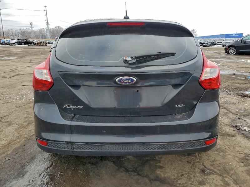 Photo 6 from auction – 2012 FORD FOCUS SE with VIN 1FAHP3K22CL381972