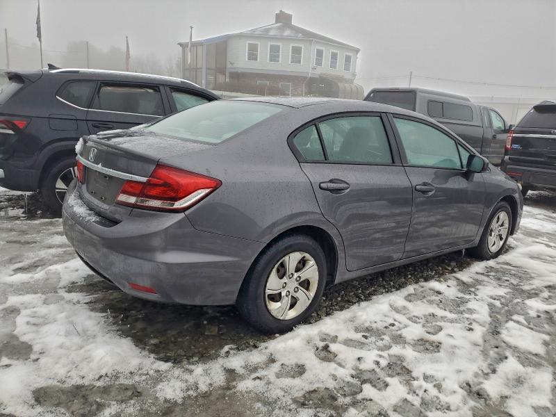 Photo 3 from auction – 2014 HONDA CIVIC LX with VIN 2HGFB2F57EH543241