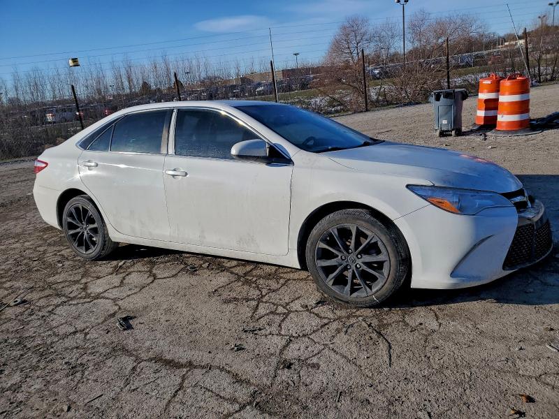 Photo 4 from auction – 2017 TOYOTA CAMRY LE with VIN 4T1BF1FKXHU621588
