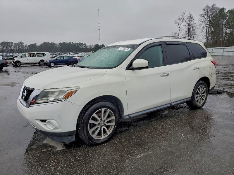 NISSAN PATHFINDER 2013 with VIN 5N1AR2MM0DC635366 - Photo from auction