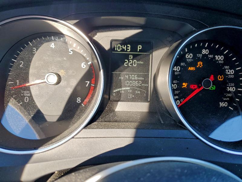 Photo 9 from auction – 2017 VOLKSWAGEN JETTA with VIN 3VW2B7AJ9HM350249