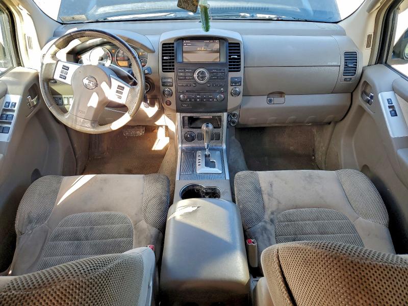 Photo 8 from auction – 2011 NISSAN PATHFINDER with VIN 5N1AR1NB5BC624769