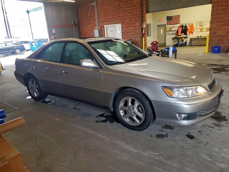 Foto 4 de la subasta – 2001 LEXUS ES 300 con VIN JT8BF28G215111902
