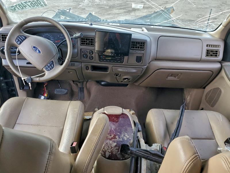 Photo 8 from auction – 2003 FORD EXCURSION with VIN 1FMNU43SX3EB70772