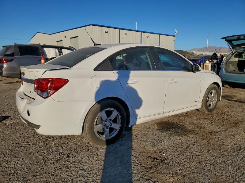 Photo 3 from auction – 2014 CHEVROLET CRUZE LT with VIN 1G1PC5SB4E7281941