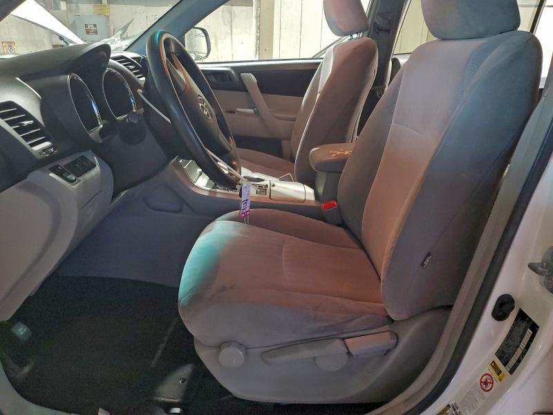 Photo 7 from auction – 2012 TOYOTA HIGHLANDER with VIN 5TDZA3EH4CS022928
