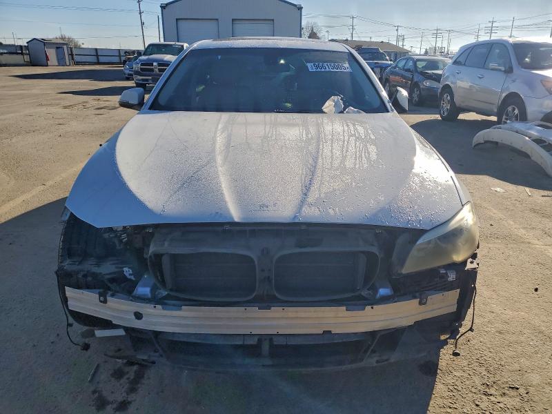 Photo 5 from auction – 2016 BMW 528 I with VIN WBA5A5C53GG353483