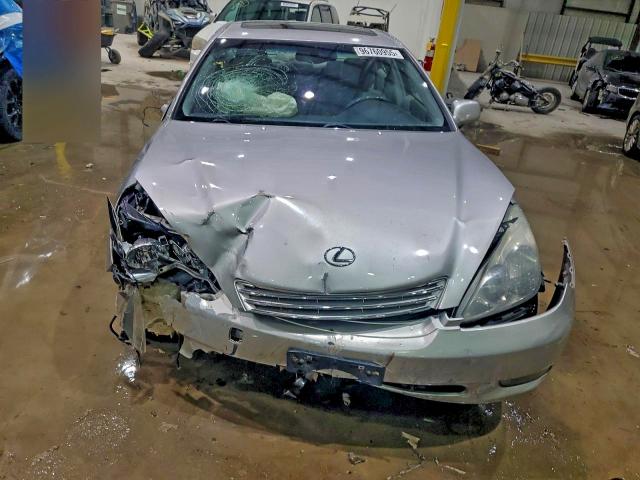 Photo 5 from auction – 2002 LEXUS ES with VIN JTHBF30G720061384