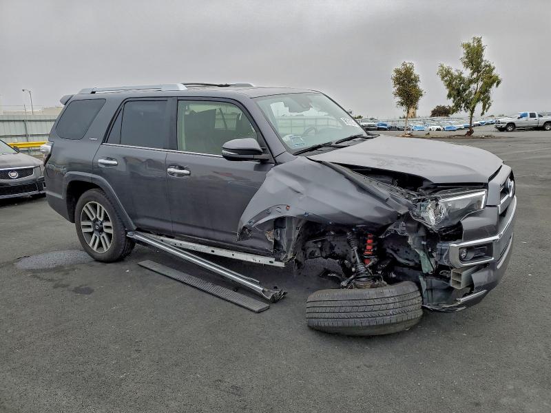 Photo 4 from auction – 2023 TOYOTA 4RUNNER LI with VIN JTEKU5JR8P6192083