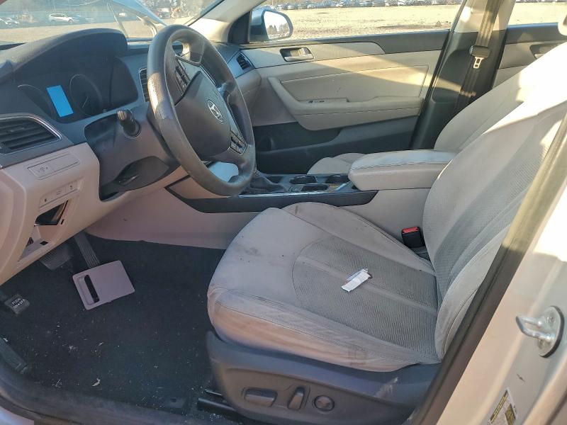 Photo 7 from auction – 2015 HYUNDAI SONATA SE with VIN 5NPE24AF4FH015736