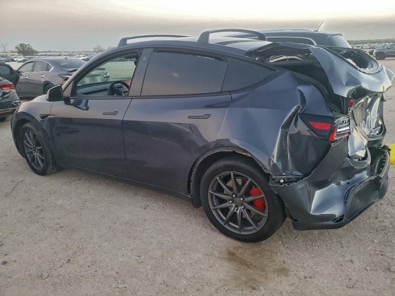 Photo 2 from auction – 2022 TESLA MODEL Y with VIN 7SAYGDEFXNF457753