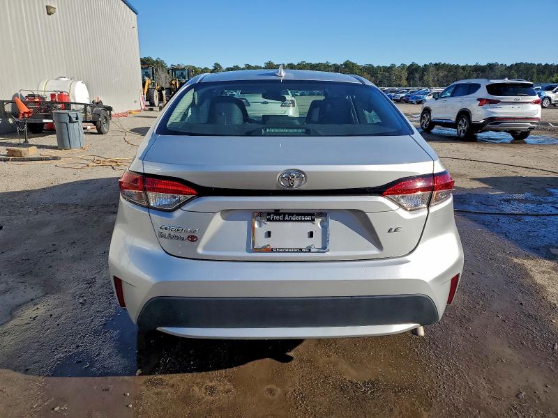Photo 6 from auction – 2021 TOYOTA COROLLA LE with VIN 5YFEPMAE7MP176526