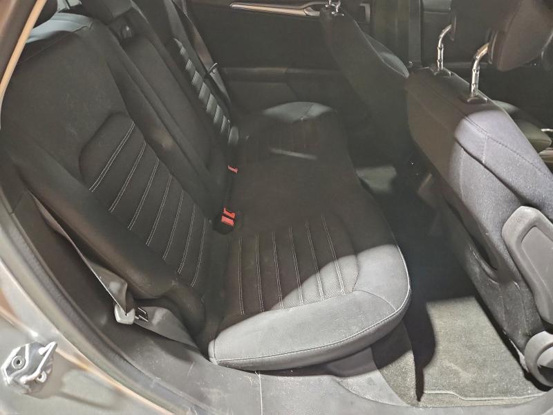 Photo 10 from auction – 2014 FORD FUSION SE with VIN 1FA6P0H7XE5380505