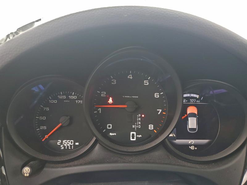 Photo 9 from auction – 2019 PORSCHE MACAN with VIN WP1AA2A56KLB02409