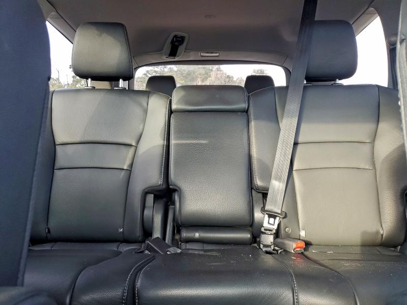 Photo 10 from auction – 2020 HONDA PILOT EXL with VIN 5FNYF6H52LB008305