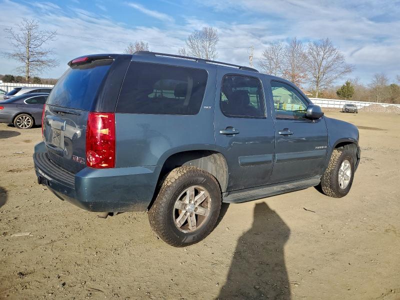 Photo 3 from auction – 2008 GMC YUKON with VIN 1GKFK13038J222161
